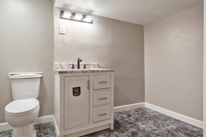 3439 Latham, ROCKFORD, Illinois 61103, 3 Bedrooms Bedrooms, ,1 BathroomBathrooms,House,For Sale,Latham,202601389