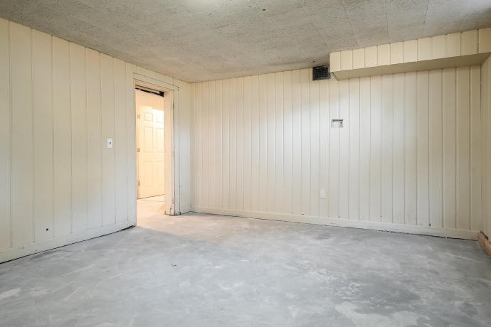 3439 Latham, ROCKFORD, Illinois 61103, 3 Bedrooms Bedrooms, ,1 BathroomBathrooms,House,For Sale,Latham,202601389