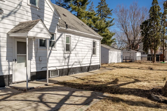 3439 Latham, ROCKFORD, Illinois 61103, 3 Bedrooms Bedrooms, ,1 BathroomBathrooms,House,For Sale,Latham,202601389