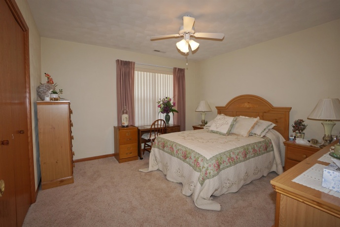 6520 OAK CREST, LOVES PARK, Illinois 61111, 2 Bedrooms Bedrooms, ,2 BathroomsBathrooms,Condominium,For Sale,OAK CREST,202601391