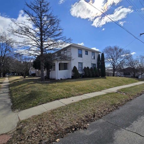 1173 Pleasant, FREEPORT, Illinois 61032, ,2 Units,For Sale,Pleasant,202601395