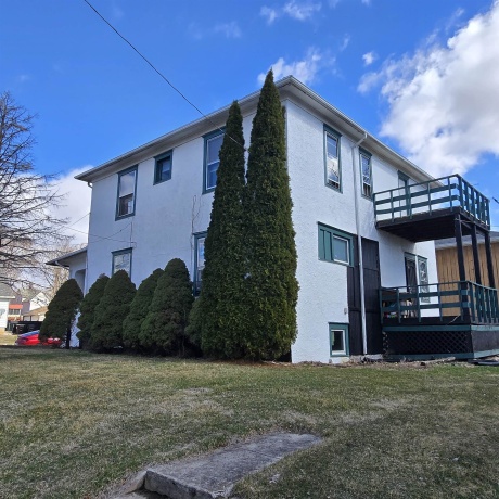 1173 Pleasant, FREEPORT, Illinois 61032, ,2 Units,For Sale,Pleasant,202601395