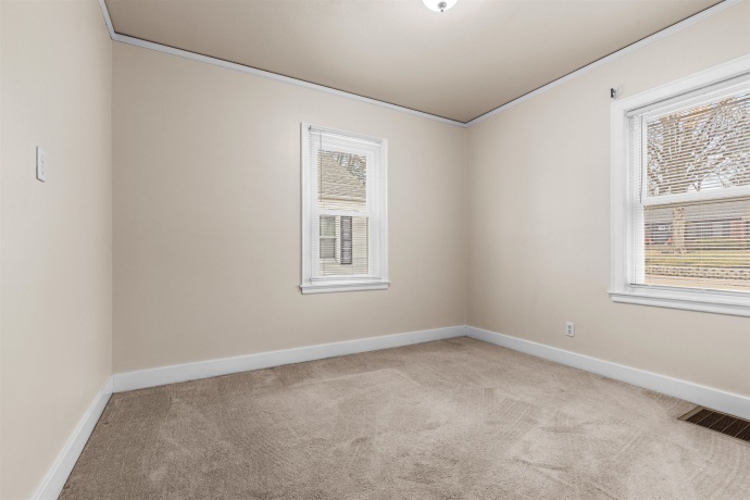 1615 Warren, ROCKFORD, Illinois 61108, 4 Bedrooms Bedrooms, ,1 BathroomBathrooms,House,For Sale,Warren,202601397