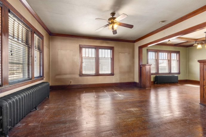 212 Gardiner, ROCKFORD, Illinois 61107, 3 Bedrooms Bedrooms, ,1 BathroomBathrooms,House,For Sale,Gardiner,202601398