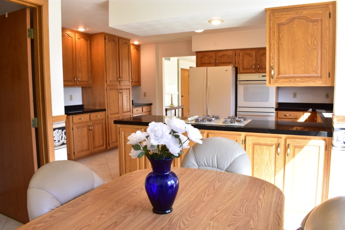 8405 Centaur, MACHESNEY PARK, Illinois 61115, 3 Bedrooms Bedrooms, ,2 BathroomsBathrooms,House,For Sale,Centaur,202601400