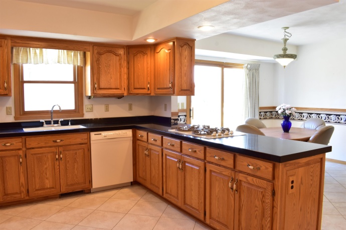 8405 Centaur, MACHESNEY PARK, Illinois 61115, 3 Bedrooms Bedrooms, ,2 BathroomsBathrooms,House,For Sale,Centaur,202601400