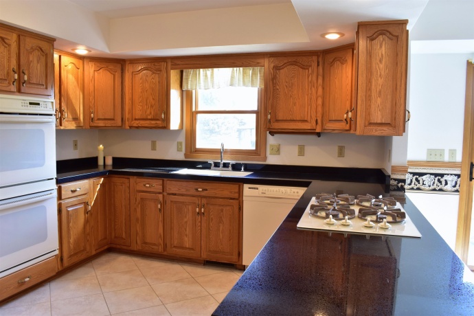 8405 Centaur, MACHESNEY PARK, Illinois 61115, 3 Bedrooms Bedrooms, ,2 BathroomsBathrooms,House,For Sale,Centaur,202601400