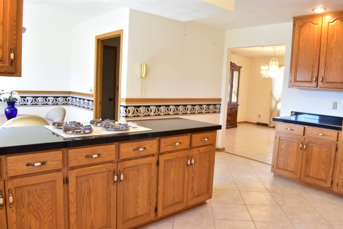 8405 Centaur, MACHESNEY PARK, Illinois 61115, 3 Bedrooms Bedrooms, ,2 BathroomsBathrooms,House,For Sale,Centaur,202601400