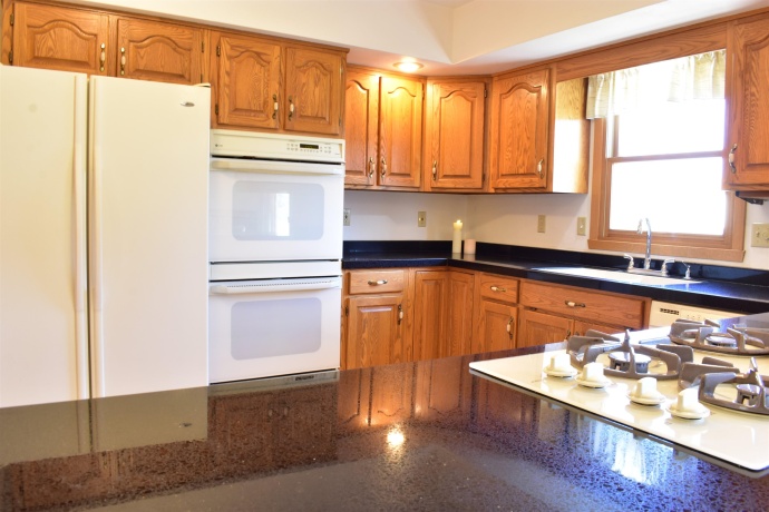 8405 Centaur, MACHESNEY PARK, Illinois 61115, 3 Bedrooms Bedrooms, ,2 BathroomsBathrooms,House,For Sale,Centaur,202601400