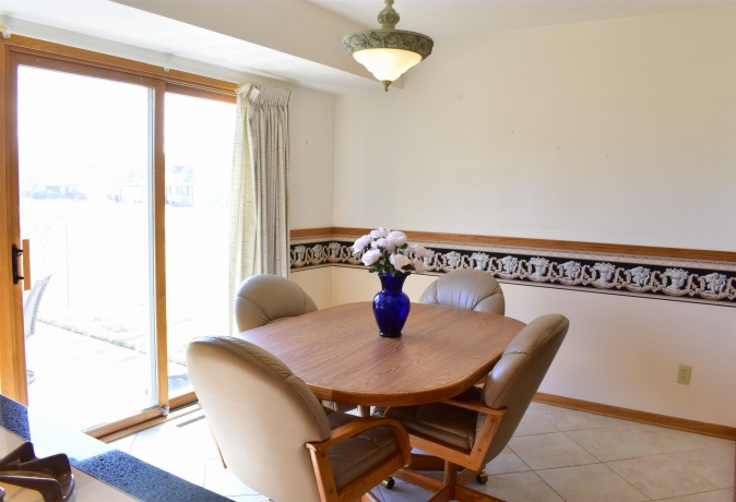 8405 Centaur, MACHESNEY PARK, Illinois 61115, 3 Bedrooms Bedrooms, ,2 BathroomsBathrooms,House,For Sale,Centaur,202601400