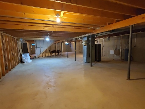 8405 Centaur, MACHESNEY PARK, Illinois 61115, 3 Bedrooms Bedrooms, ,2 BathroomsBathrooms,House,For Sale,Centaur,202601400