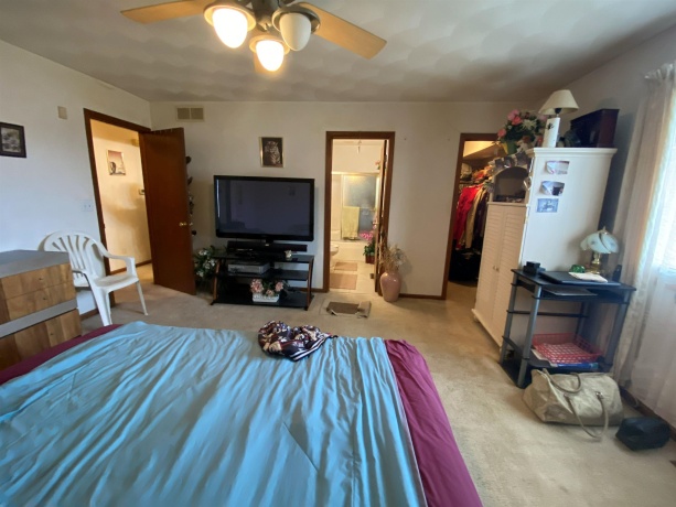 3188 Kregel, ROCKFORD, Illinois 61109, 3 Bedrooms Bedrooms, ,2 BathroomsBathrooms,House,For Sale,Kregel,202601402