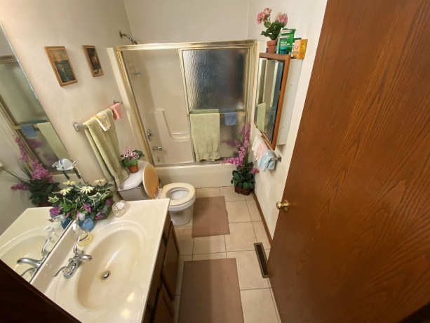 3188 Kregel, ROCKFORD, Illinois 61109, 3 Bedrooms Bedrooms, ,2 BathroomsBathrooms,House,For Sale,Kregel,202601402