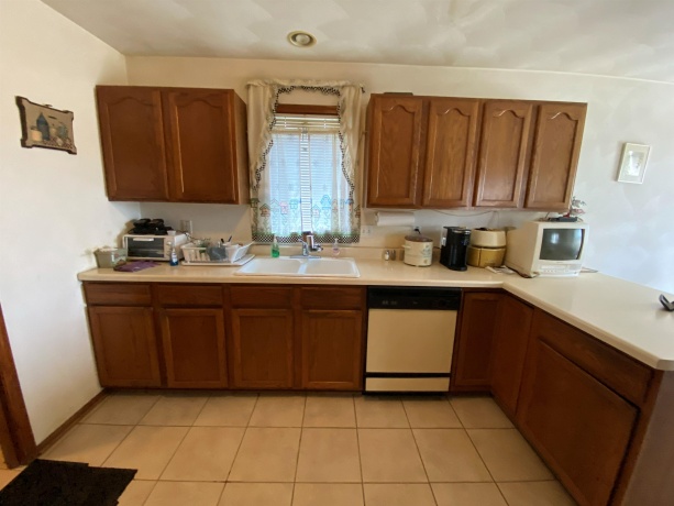 3188 Kregel, ROCKFORD, Illinois 61109, 3 Bedrooms Bedrooms, ,2 BathroomsBathrooms,House,For Sale,Kregel,202601402