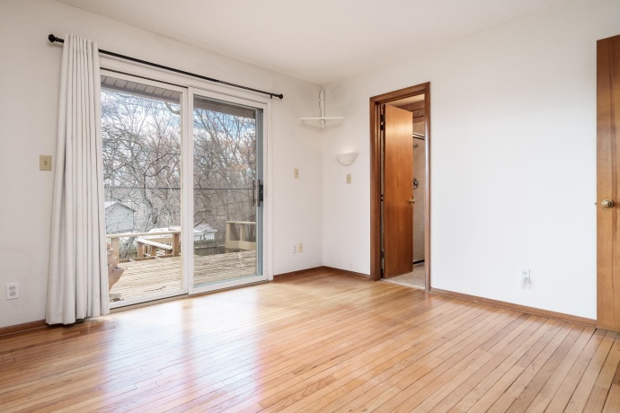 5005 MOHAWK, ROCKFORD, Illinois 61107, 3 Bedrooms Bedrooms, ,2 BathroomsBathrooms,House,For Sale,MOHAWK,202601403