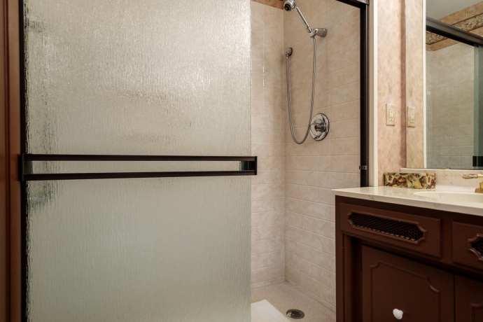 5005 MOHAWK, ROCKFORD, Illinois 61107, 3 Bedrooms Bedrooms, ,2 BathroomsBathrooms,House,For Sale,MOHAWK,202601403