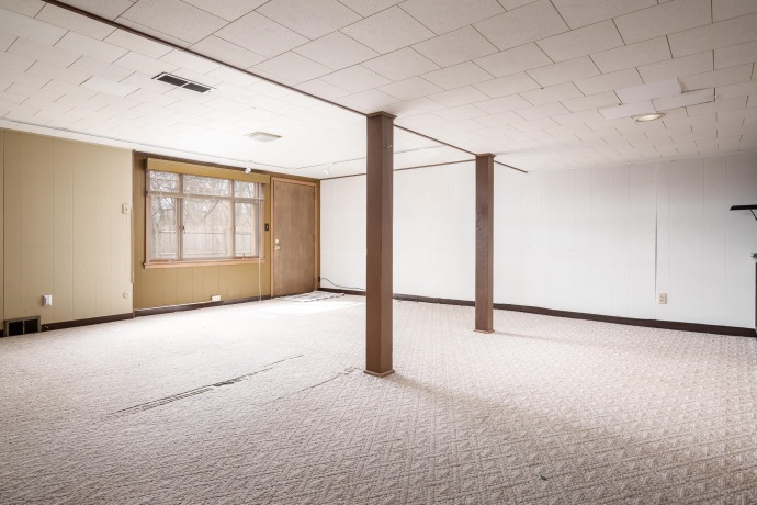 5005 MOHAWK, ROCKFORD, Illinois 61107, 3 Bedrooms Bedrooms, ,2 BathroomsBathrooms,House,For Sale,MOHAWK,202601403