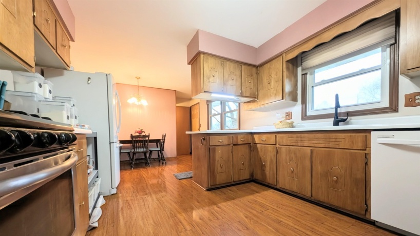 5790 Ada, ROSCOE, Illinois 61073, 3 Bedrooms Bedrooms, ,1 BathroomBathrooms,House,For Sale,Ada,202601407