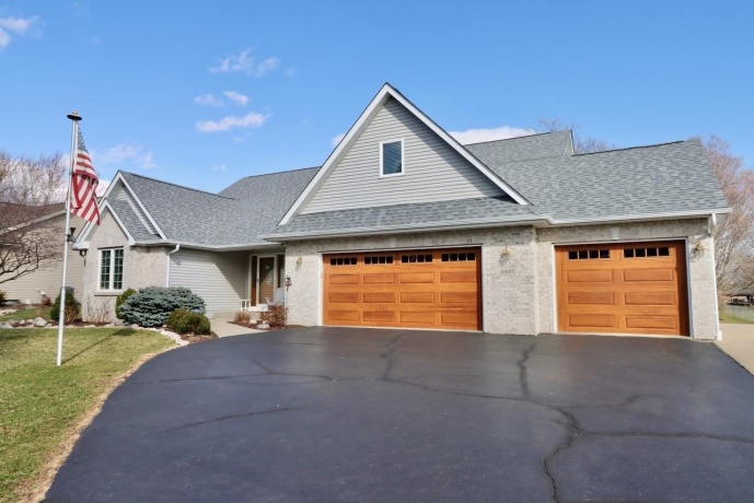 10107 Atwood, ROSCOE, Illinois 61073, 5 Bedrooms Bedrooms, ,3 BathroomsBathrooms,House,For Sale,Atwood,202601409