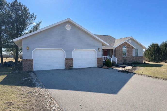 31-5 Medinah, LAKE CARROLL, Illinois 61046, 3 Bedrooms Bedrooms, ,2 BathroomsBathrooms,House,For Sale,Medinah,202601410