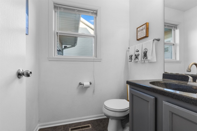 1237 Bailey, MACHESNEY PARK, Illinois 61115, 3 Bedrooms Bedrooms, ,1 BathroomBathrooms,House,For Sale,Bailey,202601412