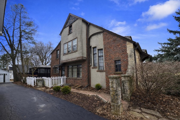 1261 Stephenson, FREEPORT, Illinois 61032, 3 Bedrooms Bedrooms, ,2 BathroomsBathrooms,House,For Sale,Stephenson,202601062