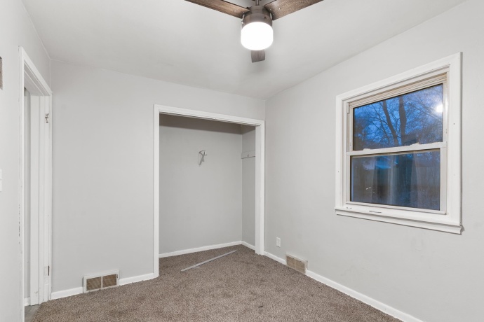 920 Oakley, ROCKFORD, Illinois 61101, 3 Bedrooms Bedrooms, ,2 BathroomsBathrooms,House,For Sale,Oakley,202600203