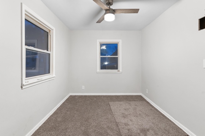 920 Oakley, ROCKFORD, Illinois 61101, 3 Bedrooms Bedrooms, ,2 BathroomsBathrooms,House,For Sale,Oakley,202600203