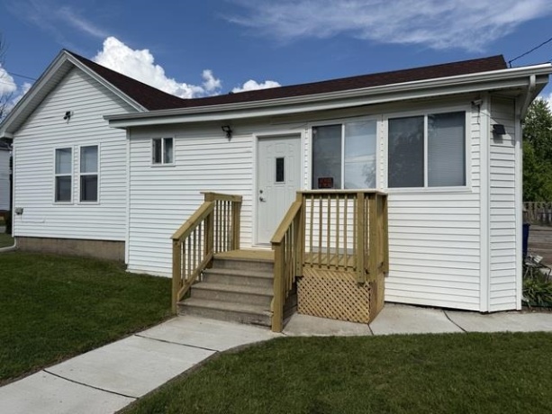 1536 & 1546 La Harpe, LaSalle, Illinois 61301, 2 Bedrooms Bedrooms, ,2 BathroomsBathrooms,House,For Sale,La Harpe,202601414