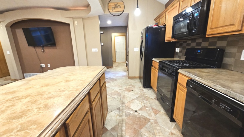 8098 Hartlein, SHIRLAND, Illinois 61079, 3 Bedrooms Bedrooms, ,2 BathroomsBathrooms,House,For Sale,Hartlein,202601004