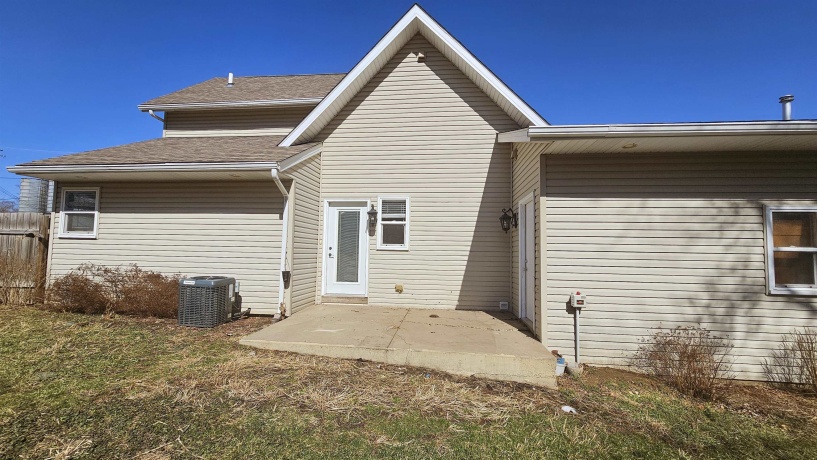 8098 Hartlein, SHIRLAND, Illinois 61079, 3 Bedrooms Bedrooms, ,2 BathroomsBathrooms,House,For Sale,Hartlein,202601004