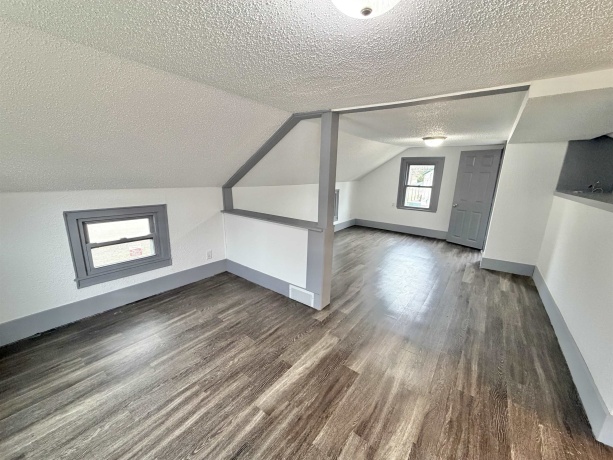 8083 Green, Grand DeTour, Illinois 61021, 3 Bedrooms Bedrooms, ,3 BathroomsBathrooms,House,For Sale,Green,202601415