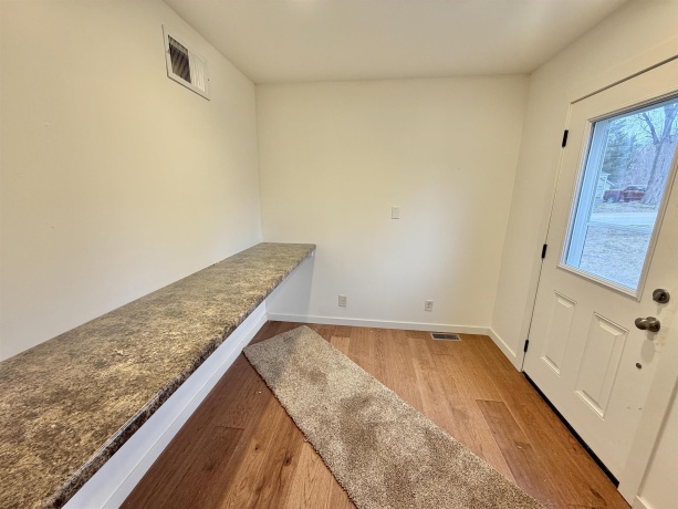 8083 Green, Grand DeTour, Illinois 61021, 3 Bedrooms Bedrooms, ,3 BathroomsBathrooms,House,For Sale,Green,202601415