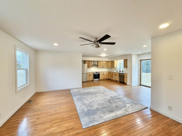 8083 Green, Grand DeTour, Illinois 61021, 3 Bedrooms Bedrooms, ,3 BathroomsBathrooms,House,For Sale,Green,202601415