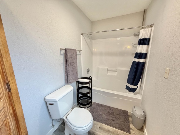 8083 Green, Grand DeTour, Illinois 61021, 3 Bedrooms Bedrooms, ,3 BathroomsBathrooms,House,For Sale,Green,202601415