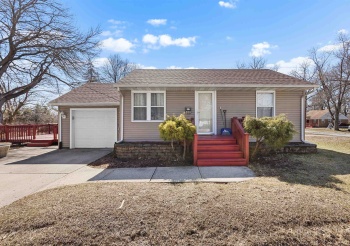 2120 Van Wie, ROCKFORD, Illinois 61103, 2 Bedrooms Bedrooms, ,1 BathroomBathrooms,House,For Sale,Van Wie,202601419