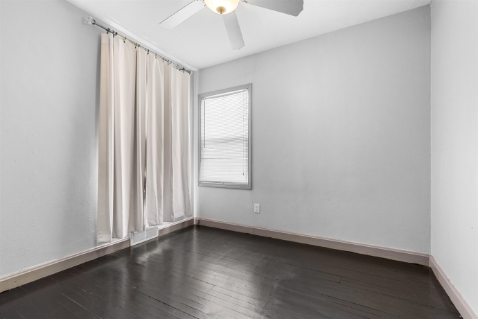 2120 Van Wie, ROCKFORD, Illinois 61103, 2 Bedrooms Bedrooms, ,1 BathroomBathrooms,House,For Sale,Van Wie,202601419