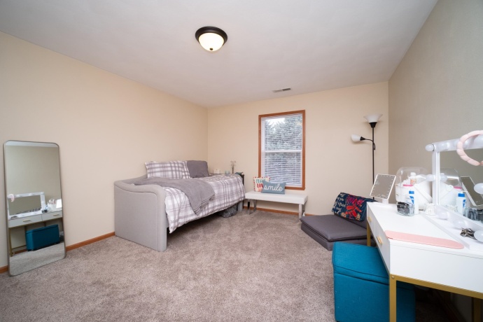 10178 Monarch, ROSCOE, Illinois 61073, 2 Bedrooms Bedrooms, ,2 BathroomsBathrooms,Condominium,For Sale,Monarch,202601420