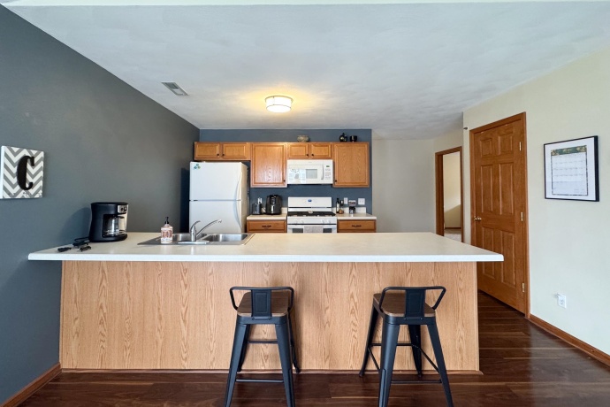 10178 Monarch, ROSCOE, Illinois 61073, 2 Bedrooms Bedrooms, ,2 BathroomsBathrooms,Condominium,For Sale,Monarch,202601420