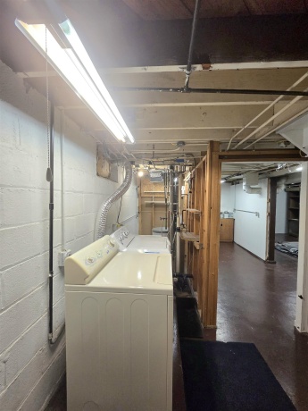 2215 Benderwirt, ROCKFORD, Illinois 61103, 2 Bedrooms Bedrooms, ,1 BathroomBathrooms,House,For Sale,Benderwirt,202601422