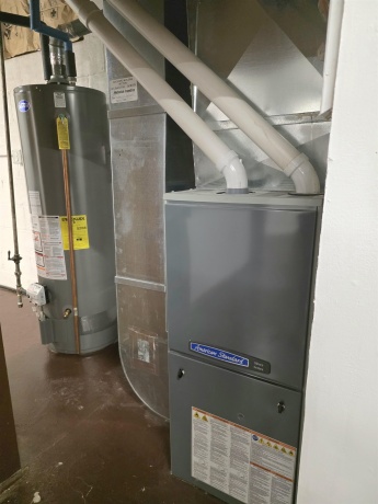 2215 Benderwirt, ROCKFORD, Illinois 61103, 2 Bedrooms Bedrooms, ,1 BathroomBathrooms,House,For Sale,Benderwirt,202601422