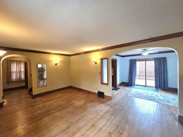 2215 Benderwirt, ROCKFORD, Illinois 61103, 2 Bedrooms Bedrooms, ,1 BathroomBathrooms,House,For Sale,Benderwirt,202601422