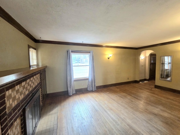 2215 Benderwirt, ROCKFORD, Illinois 61103, 2 Bedrooms Bedrooms, ,1 BathroomBathrooms,House,For Sale,Benderwirt,202601422