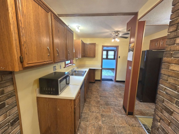 2215 Benderwirt, ROCKFORD, Illinois 61103, 2 Bedrooms Bedrooms, ,1 BathroomBathrooms,House,For Sale,Benderwirt,202601422