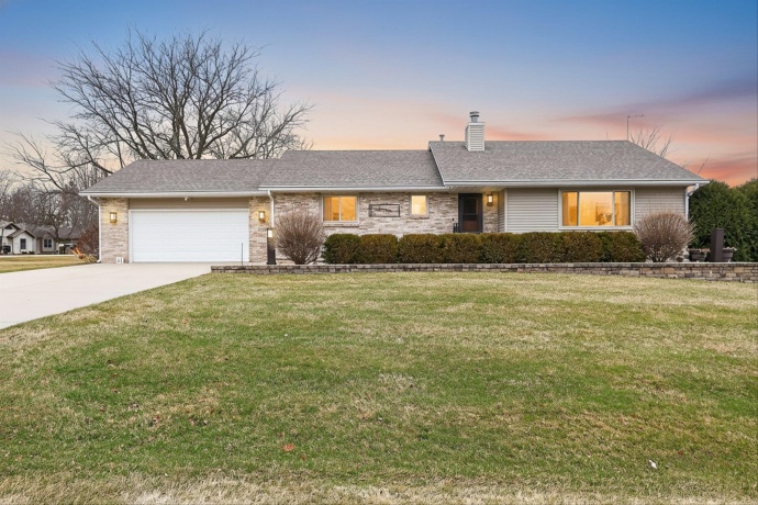 1210 Lake Summerset Rd, DAVIS, Illinois 61019, 3 Bedrooms Bedrooms, ,3 BathroomsBathrooms,House,For Sale,Lake Summerset Rd,202601423