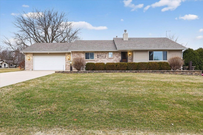 1210 Lake Summerset Rd, DAVIS, Illinois 61019, 3 Bedrooms Bedrooms, ,3 BathroomsBathrooms,House,For Sale,Lake Summerset Rd,202601423