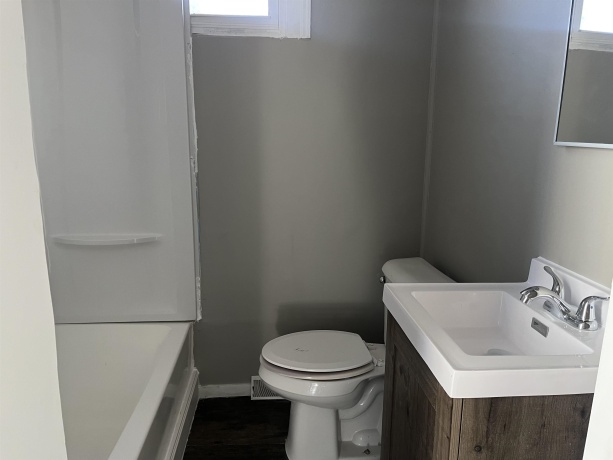 514 Garden, FREEPORT, Illinois 61032, 3 Bedrooms Bedrooms, ,1 BathroomBathrooms,House,For Sale,Garden,202601426