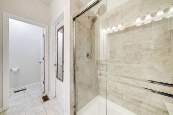 429 Dekalb, MAPLE PARK, Illinois 60151, 3 Bedrooms Bedrooms, ,2 BathroomsBathrooms,House,For Sale,Dekalb,202600836