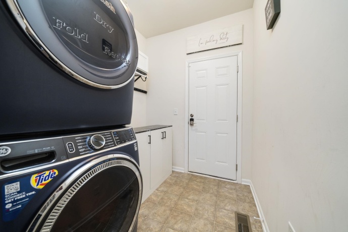 429 Dekalb, MAPLE PARK, Illinois 60151, 3 Bedrooms Bedrooms, ,2 BathroomsBathrooms,House,For Sale,Dekalb,202600836