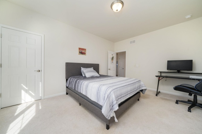 429 Dekalb, MAPLE PARK, Illinois 60151, 3 Bedrooms Bedrooms, ,2 BathroomsBathrooms,House,For Sale,Dekalb,202600836